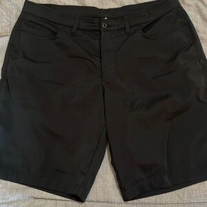 Under armour golf shorts 38